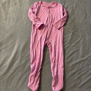 Kyte baby snap footie